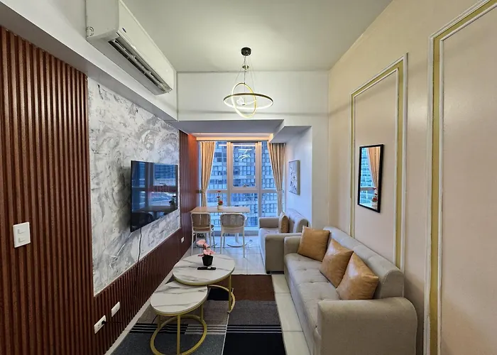 3br Uptown Bgc-14floor View Near Malls And Restaurants Manila