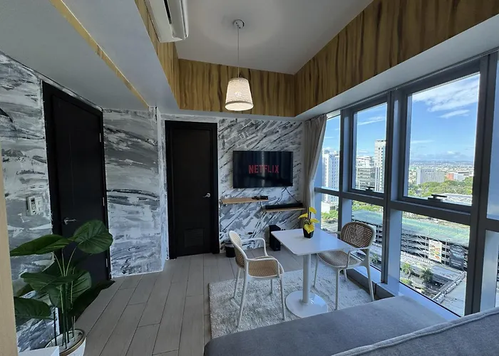 Apartamento 3br Uptown Bgc-14floor View Near Malls And Restaurants Manila