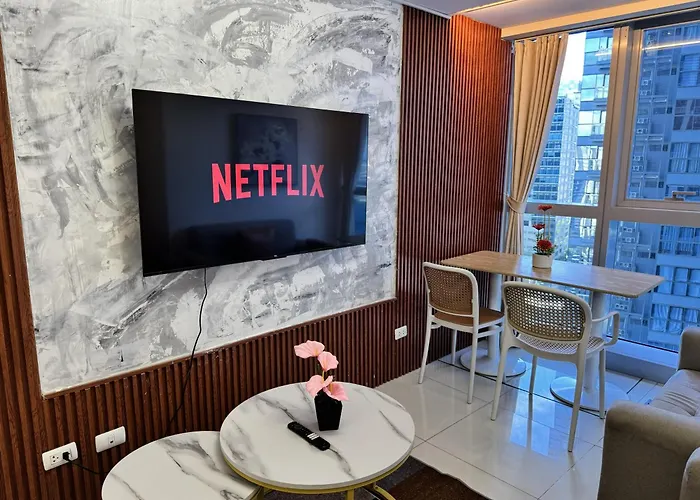 3br Uptown Bgc-14floor View Near Malls And Restaurants * Manila