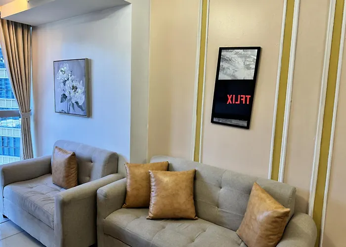 3br Uptown Bgc-14floor View Near Malls And Restaurants