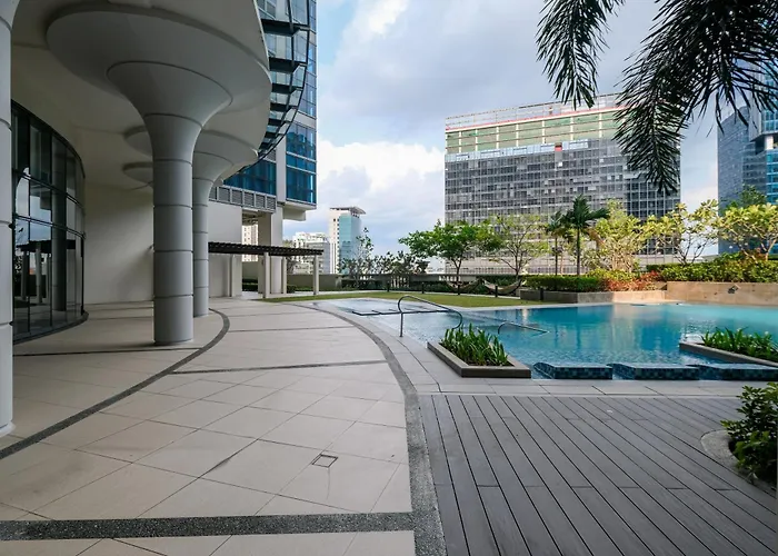 3br Uptown Bgc-14floor View Near Malls And Restaurants *