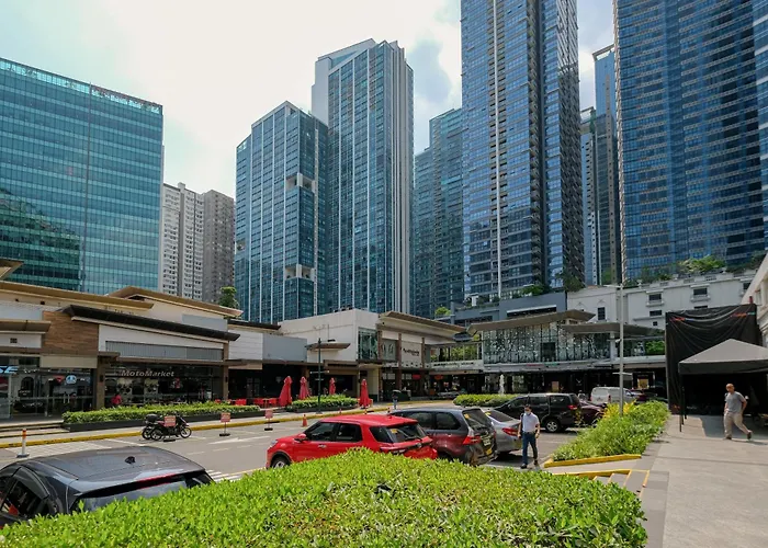 3br Uptown Bgc-14floor View Near Malls And Restaurants Apartamento